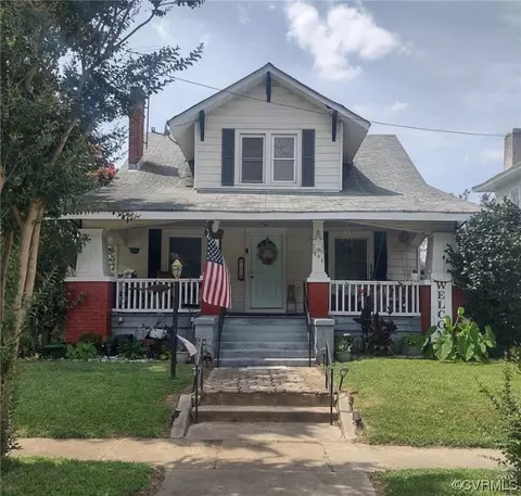 202 Cameron Ave, Colonial Heights, VA 23834