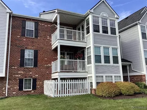 10216 Wolfe Manor Ct #211, Glen Allen, VA 23060