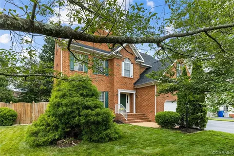9342 Summer Oak Dr, Mechanicsville, VA 23116