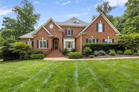 3225 Queens Grant Dr, Midlothian, VA 23113