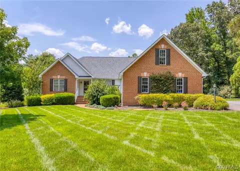 9951 Revolutionary Pl, Mechanicsville, VA 23116