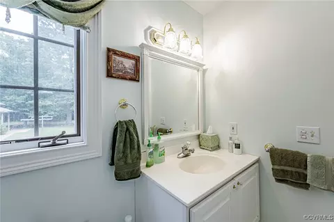 505 Lake Pointe Trl, Lanexa, VA 23089 photo 29