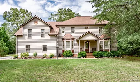 505 Lake Pointe Trl, Lanexa, VA 23089