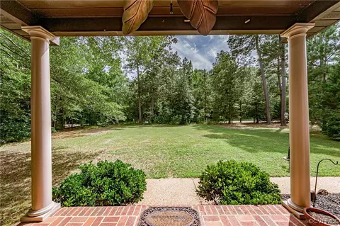 505 Lake Pointe Trl, Lanexa, VA 23089 photo 4