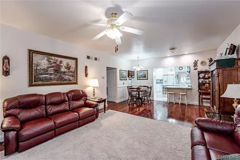 505 Lake Pointe Trl, Lanexa, VA 23089 photo 15