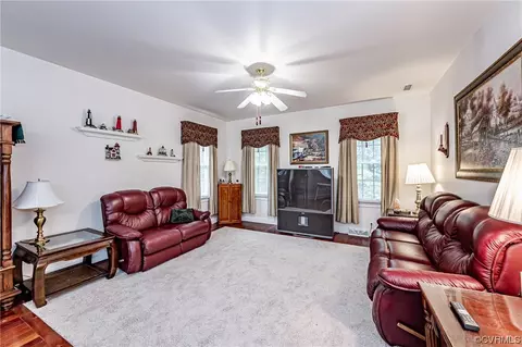 505 Lake Pointe Trl, Lanexa, VA 23089 photo 16