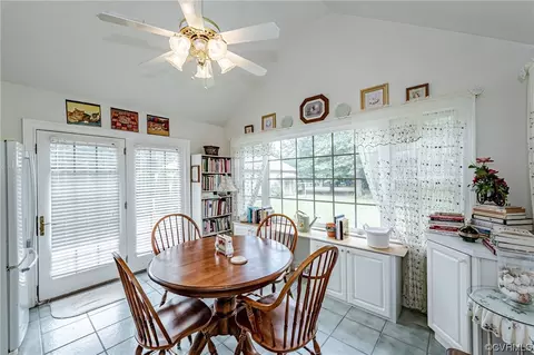 505 Lake Pointe Trl, Lanexa, VA 23089 photo 20