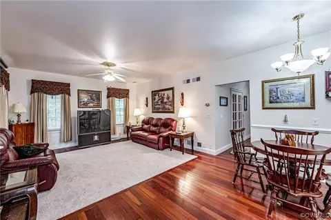 505 Lake Pointe Trl, Lanexa, VA 23089 photo 17