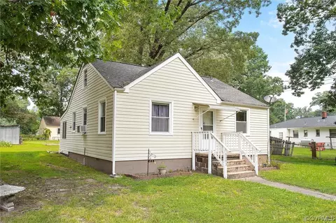 3003 Courthouse Rd, Hopewell, VA 23860