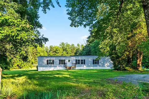 5786 Howerton Rd, Dunnsville, VA 22454