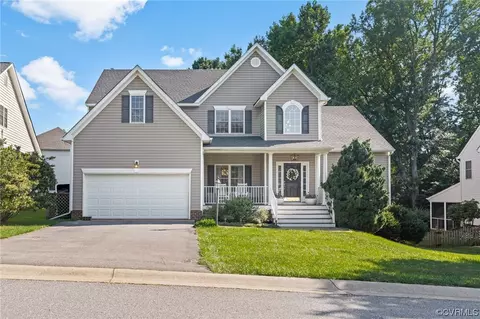 14607 Waters Shore Dr, Midlothian, VA 23112