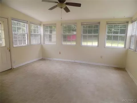 13908 Hackberry Rd, Chester, VA 23836 photo 9