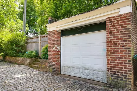 2202 E Grace St, Richmond, VA 23223 photo 44