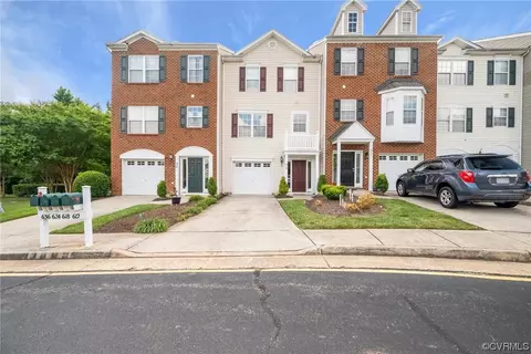 618 Ridgemoor Ct, Midlothian, VA 23114