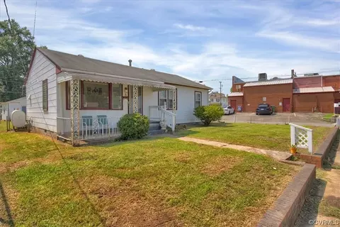 8 E Broad Rock Rd, Richmond, VA 23224 photo 2