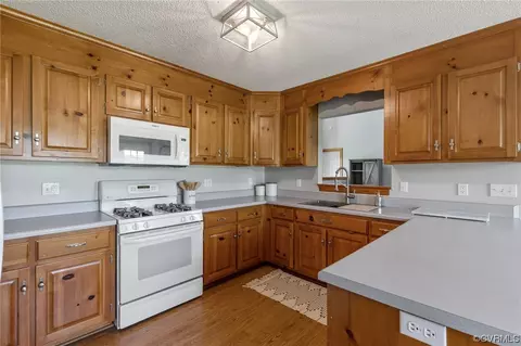 20050 Horseshoe Rd, Carson, VA 23830 photo 15