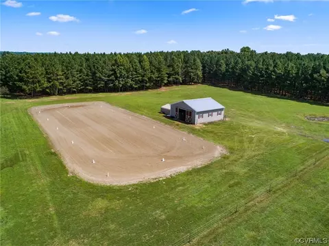 20050 Horseshoe Rd, Carson, VA 23830 photo 3