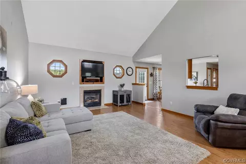 20050 Horseshoe Rd, Carson, VA 23830 photo 8