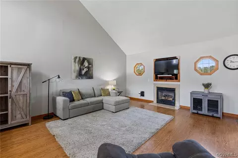 20050 Horseshoe Rd, Carson, VA 23830 photo 9
