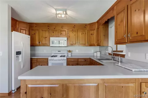 20050 Horseshoe Rd, Carson, VA 23830 photo 16