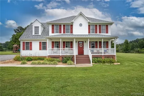 15803 Loving Union Rd, Disputanta, VA 23842