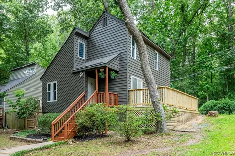 6804 Westcott Dr, Richmond, VA 23225