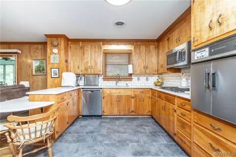 2801 Wighton Dr, Richmond, VA 23235 photo 7