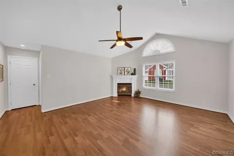 1311 Tannery Cir, Midlothian, VA 23113 photo 4