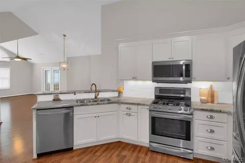 1311 Tannery Cir, Midlothian, VA 23113 photo 17