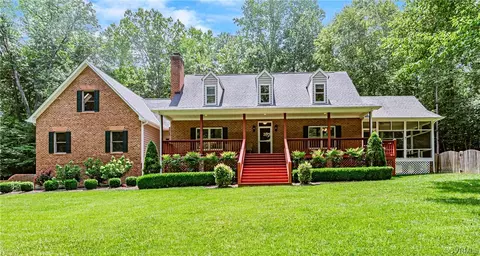 11081 Summer Breeze Dr, Glen Allen, VA 23059