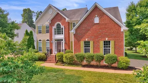 501 Colony Oak Ln, Midlothian, VA 23114