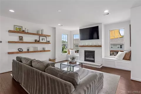 17548 Ruby Lake Ter, Moseley, VA 23120 photo 17