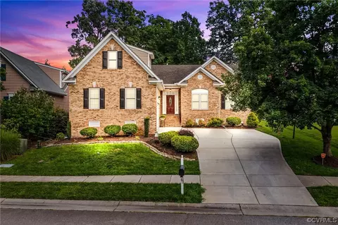 9719 Brading Ln, Midlothian, VA 23112