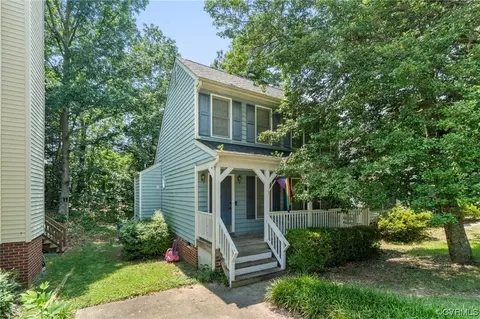 6165 Stockade Dr, Mechanicsville, VA 23111