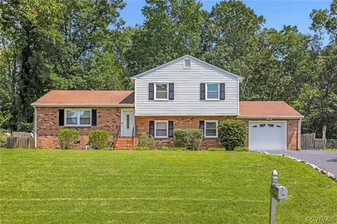 114 Hollyberry Ln, Prince George, VA 23875