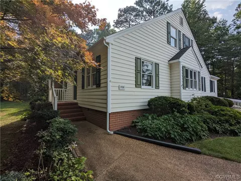 9709 Bunker Ct, Petersburg, VA 23805