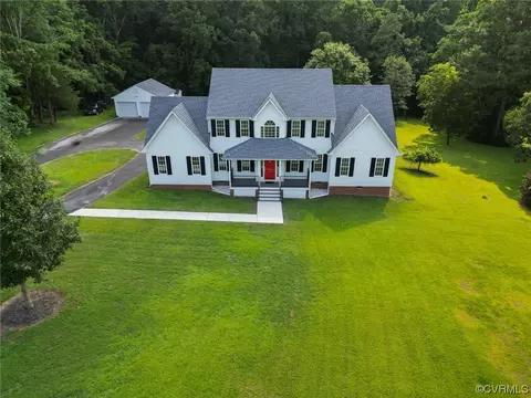 5211 Thornwood Ct, South Chesterfield, VA 23803