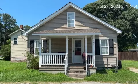 423 Virginia St, Tappahannock, VA 22560