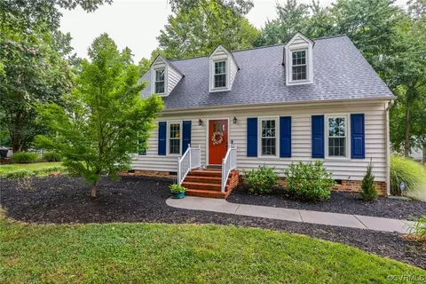 8322 Briarthorn Ct, Mechanicsville, VA 23116