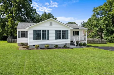 4625 Lee St, Chester, VA 23831
