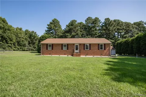 20514 Cox Rd, Sutherland, VA 23885