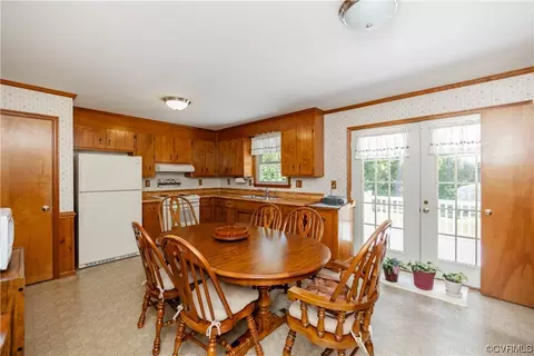20514 Cox Rd, Sutherland, VA 23885 photo 14