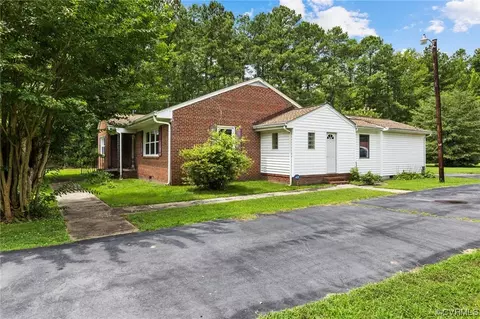 7426 Boydton Plank Rd, North Dinwiddie, VA 23803