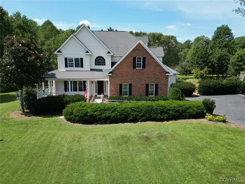 11333 Annie Laura Ln, Rockville, VA 23146