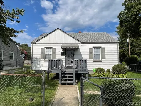 101 Culpepper Ave, Petersburg, VA 23803