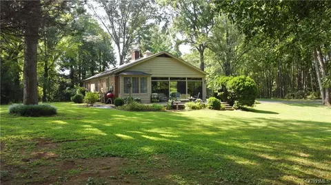 117 Craddock Ct, Boydton, VA 23917 photo 2