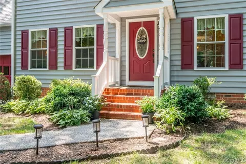 5802 Bent Creek Rd, Midlothian, VA 23112 photo 2