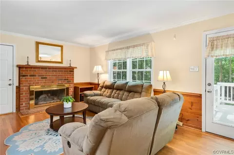 5802 Bent Creek Rd, Midlothian, VA 23112 photo 14