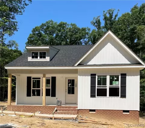 255 Pike St, Gum Spring, VA 23065
