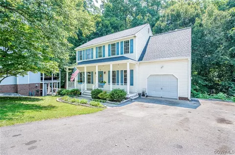 7442 Darva Gln, Mechanicsville, VA 23111